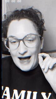 No es como te imaginas.

Hablar con los muertos no da miedo, no hay voces ni escenas extrañas. Es silencio, emoción y mensajes que llegan sin ruido.

Soy Inés Justicia y sí, conecto a diario… pero no para impresionar, sino para ayudar a cerrar historias, traer calma y recordar que el vínculo no termina. Si tú también quieres, puedes apuntarte a mis cursos. ¡Las plazas son limitadas! 🫣🫣

#medium #mediumnidad #mediumnidadevidencial