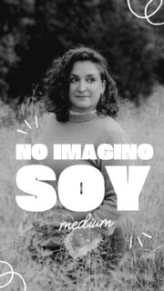 Hubo un tiempo en el que pensaste que eras el bicho raro.
El que veía cosas que nadie más veía.

El que sentía presencias y se quedaba en silencio por miedo a que no le entendieran.

Pero ya no. Hoy sabes que no estás solo. Hoy entiendes que no estabas “imaginando cosas”… estabas percibiendo más allá. Hoy puedes decirlo sin miedo, sin vergüenza y sin esconderte:

Eres médium. 🤍✨

Y no hay nada malo en eso. No es locura. No es fantasía. Es un don, una sensibilidad, una conexión que muchos comparten… aunque aún no se atrevan a hablar.

Si tú también eres médium como yo, este está es tu señal. Ya no nos escondemos. Ya no nos callamos. Hoy lo gritamos a los cuatro vientos 🌬️💫

#medium #mediumnidadevidencial #espiritual #like #cursoonline