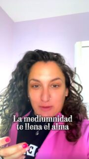 ✨ Hay un mito sobre la mediumnidad…

“Terminas agotado después de una sesión.”

¿La realidad? Cuando la mediumnidad se trabaja correctamente, no terminamos vacíos… terminamos con el corazón lleno. 🤍✨

Porque no hay mayor energía que haber ayudado a una persona a conectar con un ser querido, recibir paz, respuestas o un mensaje que necesitaba escuchar. 🕊️💫

La mediumnidad no es sufrimiento. Es conexión, aprendizaje y acompañamiento.

Si tú también sientes que este camino te llama, puedes tener tu primer contacto en Escuela de Dones ✨
O dar el paso directamente a la Formación de Mediumnidad de septiembre 🌙

💌 Escríbenos por privado si quieres información.

#mediumnidad #medium #escueladedones #inesjusticia #espiritualidad